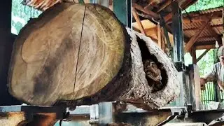 An unexpected incident occurred!! The teak headboard split at the largest wood factory