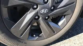 2021 Hyundai Elantra SEL Stock Continental Pro Contact RX 2/32 Tires Before Replacement At 40K Miles