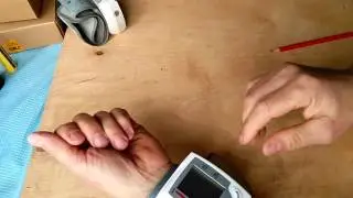 Тонометр Health Care Wrist Portable Digital Automatic Blood Pressure Monitor