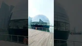 The floating Apple Store at Marina Bay Sands