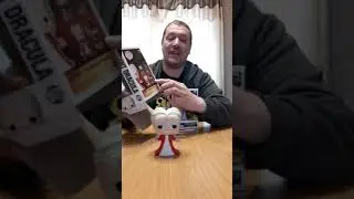 Funko Count Dracula Pops Normal and Chase Version!