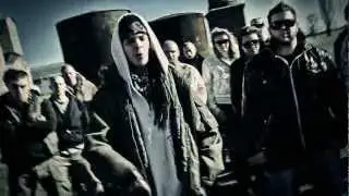 Freedom Squad feat T&ouml;rv&eacute;ny, Killer Surprise - &Eacute;bredned kell [Official Video]