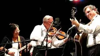 Rum River Blend - Carl Phillis plays The Black Mountain Rag