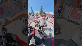 Можно газануть? Нужно! #стант #мото #мотошоу #эмоции #stunt #moto #motoshow #kids #bikelife #crazy