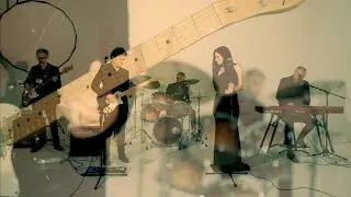 The Cool Vibes Wedding Band