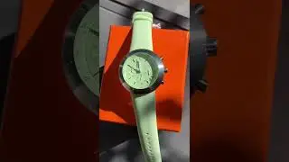 【アイクポッド最新作】&ldquo;Chronopod Pistachio Green&rdquo;　UFOケース &times; ピスタチオグリーン