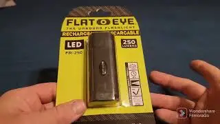 Фонарик Flateye The Unround 250 люмен