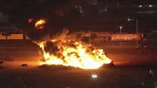 Railroad fire burns near downtown Phoenix along I-10