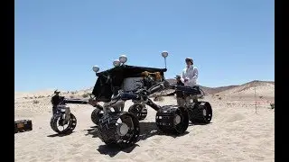 Селфи на МАРСЕ?? Марсоход Curiosity сделал панораму  на Марсе