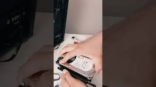 Install HDD Barracuda 8TB en Mother Aorus B450 Pro WIFI #shorts