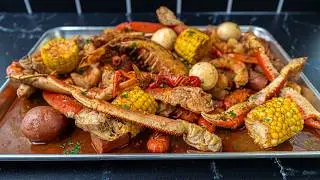 Seafood Boil in Oven Bags | Garlic Butter Cajun Seafood Recipe