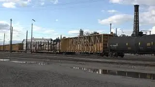 Union Pacific #8834, 5510 & 7100 depart Portland OR with mixed freight train 6/15/21