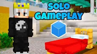 Destroying Every Team in CubeCraft Solo BedWars 🔥(MCPE)