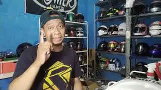 Cara mudah menghilangkan warna yellowing di Helm, cukup dengan Cairan murah ini .....