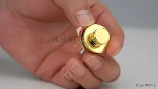 360&deg; View: Musiclily Metal Flat Head Guitar Locking Security Strap Locks, Gold