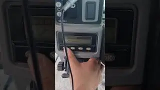Motoniveladora CAT 140M (Motor C7) Voltaje motor OFFy motor ON en diferentes RPM de motor.