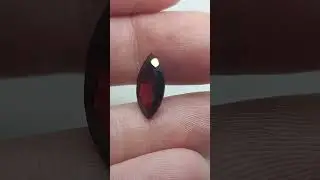 Clean Red Garnet Gemstone 4.20 CTS www.puritygems.etsy.com