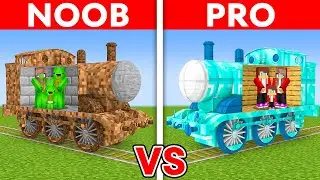 MAIZEN FAMILY: NOOB vs PRO: TRAIN HOUSE Build Challenge in Minecraft