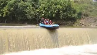 ARUNG JERAM RAFTING LEMBANG BANDUNG SUBANG CIWIDEY BOGOR BANTEN JOGJA MALANG