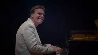 Ricardo Leão convida Nivaldo Ornelas, Bororó e Orquestra Sinfônica de Goiânia.
