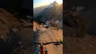 Riding the Cliffside Edge 53 🚵&zwj;♂️🌄#dirtbike #pov #NatureRush #extremesports