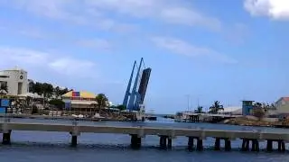 St. Maarten bridge