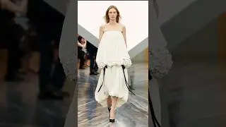 Christian Dior #SS26 collection | #parisfashionweek 2025 #fashion