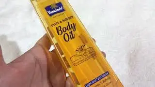 Parachute Advanced Olive and Almond Body Oil Review