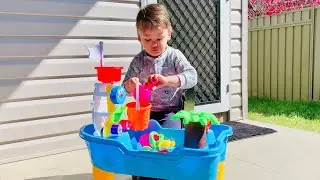 Unboxing Sand and Water Table from Amazon