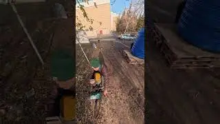 Доехали до бочек с водой на велике #кириллсириус