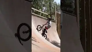 Jamo Nyquist, barspin at the compound. #harobmx