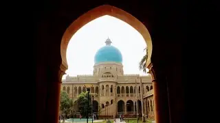 Allahabad University में Fee Hike को लेकर छात्रों का प्रदर्शन LIVE