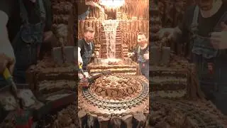 Chocolate Cake Mine Adventure! Digging Fudge & Cream Layers 🍫⛏️ #Shorts