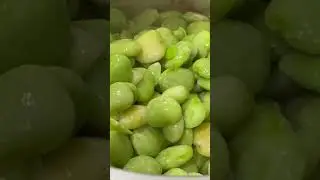 Lima Beans#shortsvideo #shortsviral #godlovesyou #inspiration #beans#peas #stew #cooking #simmering