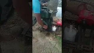 How to start old diseal engines by hand #engine #shorts