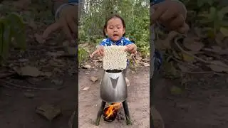 Survival Skills: Single mom show SMART ideas and USEFUL with noodles in forest #camping #bushcraft