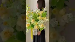 Make a DIY Boho-Style Flower Bouquet for Home Decor  #FlowerCraft #RoseBouquet #GiftIdeas