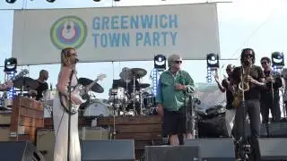 Tedeschi Trucks Band ft.Col Bruce Hampton - Lovelight  5-28-16 Greenwich, Ct