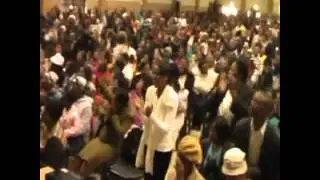 Ntate ke mang song - with Apostle Prophet Mufaro Maposa (The manifest sons of God Movement)