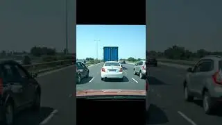 Mumbai Pune expressway accident recorded in dash cam.