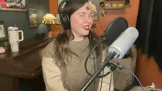 CECILIA sings 