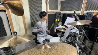 신호등 중간 부분