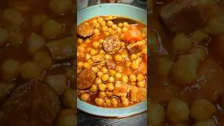 Receta f&aacute;cil de GARBANZOS GUISADOS.  Potaje de garbanzos ligero y sano.