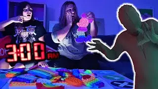 TRADEAMOS POP IT y FIDGET a LAS 3 AM ¡NO CREERAS LO QUE PASA!