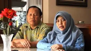 Peran Istri Dalam Men-Support Suami (Ir.H.Darmansyah Husein dan Istri)