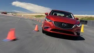 Mazda G-Vectoring Control Explained - Mazda3 Astina Plus