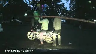 Stupid bike driver doing circus