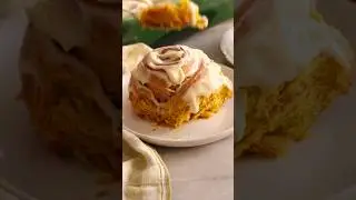 Pumpkin Cinnamon Rolls