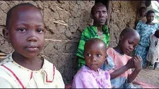 Aids in Afrika, Rakai, Uganda: Grossmutter Gorrete muss alleine für die Kinder sorgen