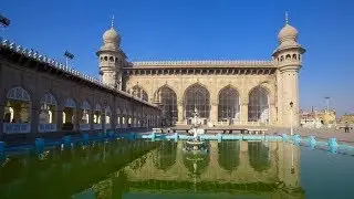 SECOND BIGGEST MOSQUE IN INDIA,